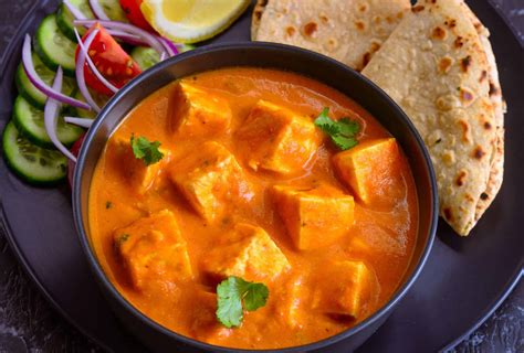  Paneer Tikka Masala - mausteinen intialaisuuden juhla ja kermainen herkkuruokailun unelma!